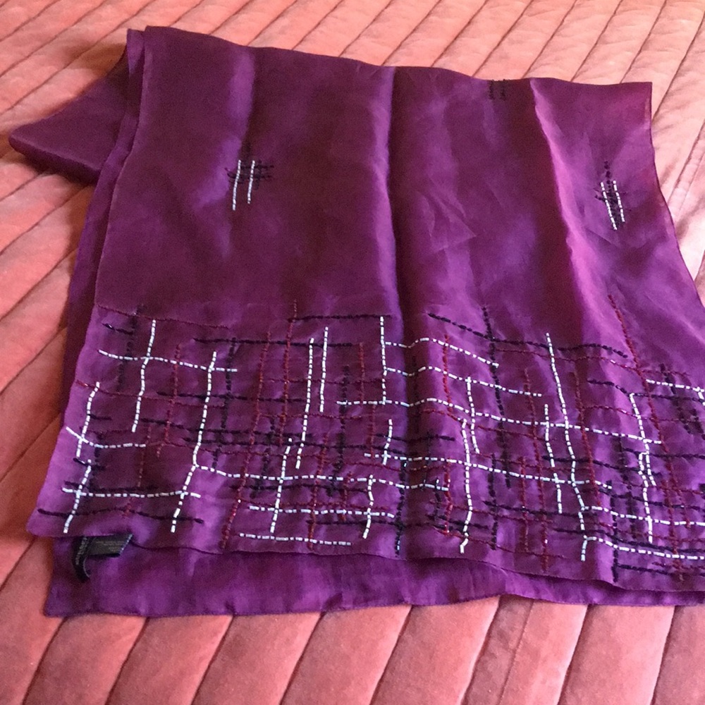 BURBERRY Gorgeous Beaded Merlot Silk Wrap, Scarf - Picture 3 of 4